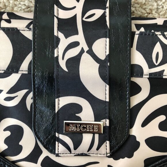 Miche Vanessa Black/White Floral Print Magnetic Close Purse Shell - Picture 3 of 9